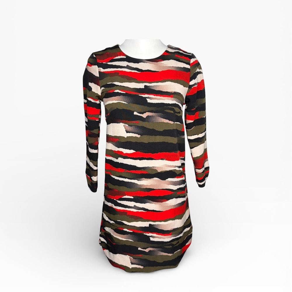 H&M Red and Green Camouflage Long Sleeve Dress